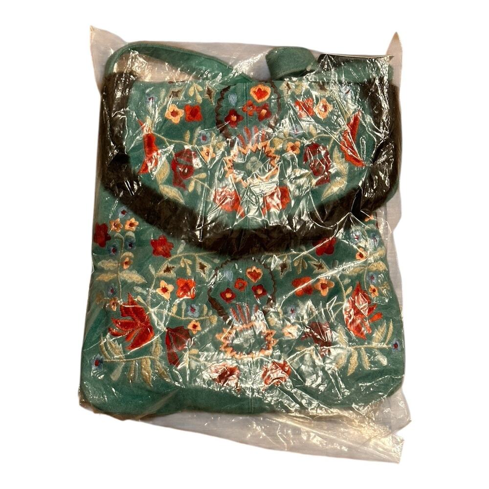Mossimo Genuine Suede Leather Bag Purse Faux Fur Trim Embroidered Floral Boho - Picture 12 of 12